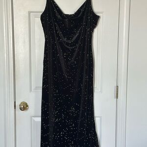 Elegant Black Evening Dress